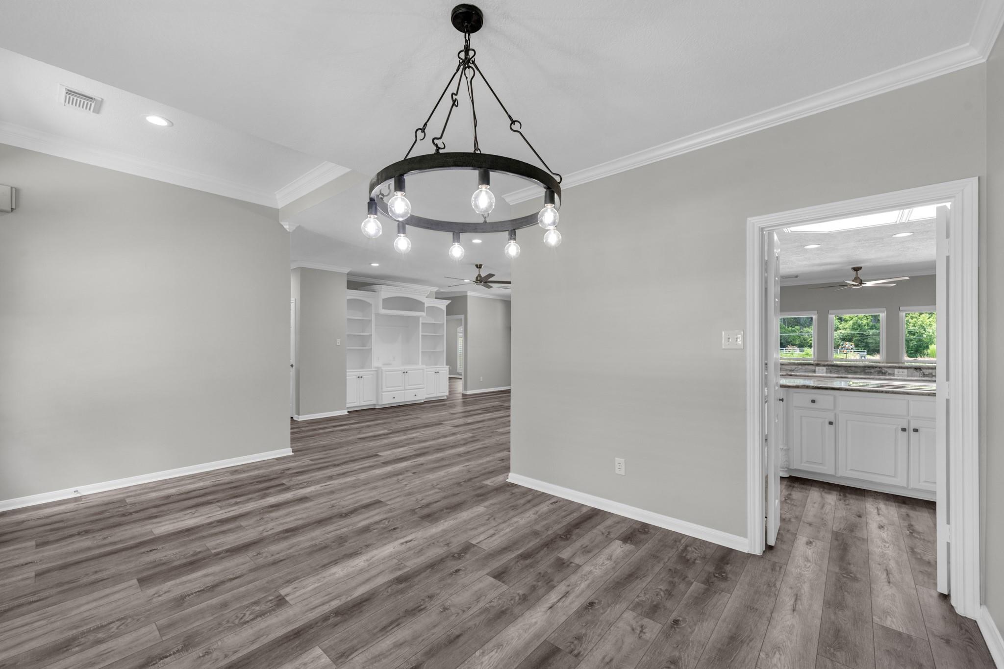 2327 Timberbreeze Court