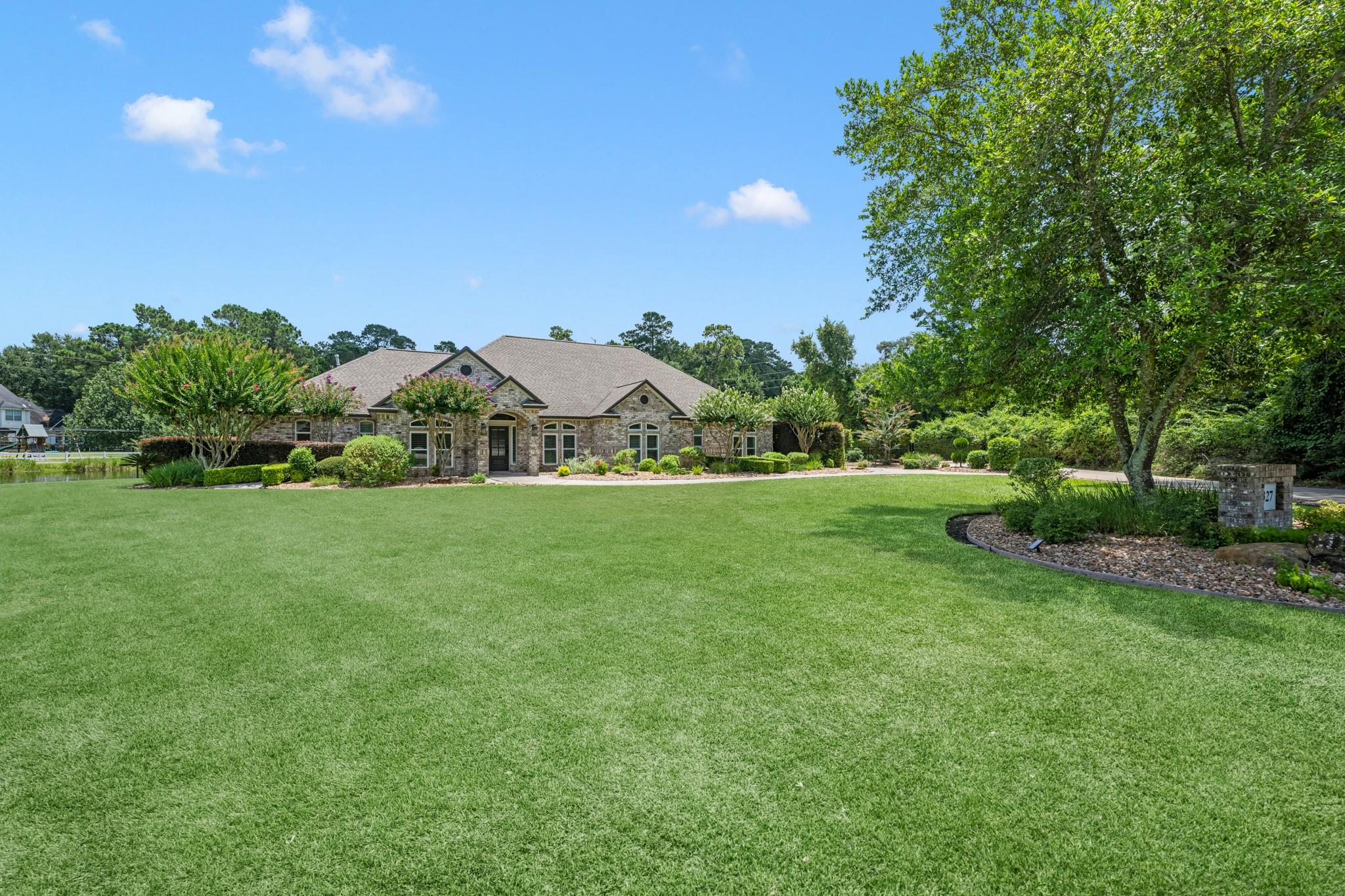 2327 Timberbreeze Court