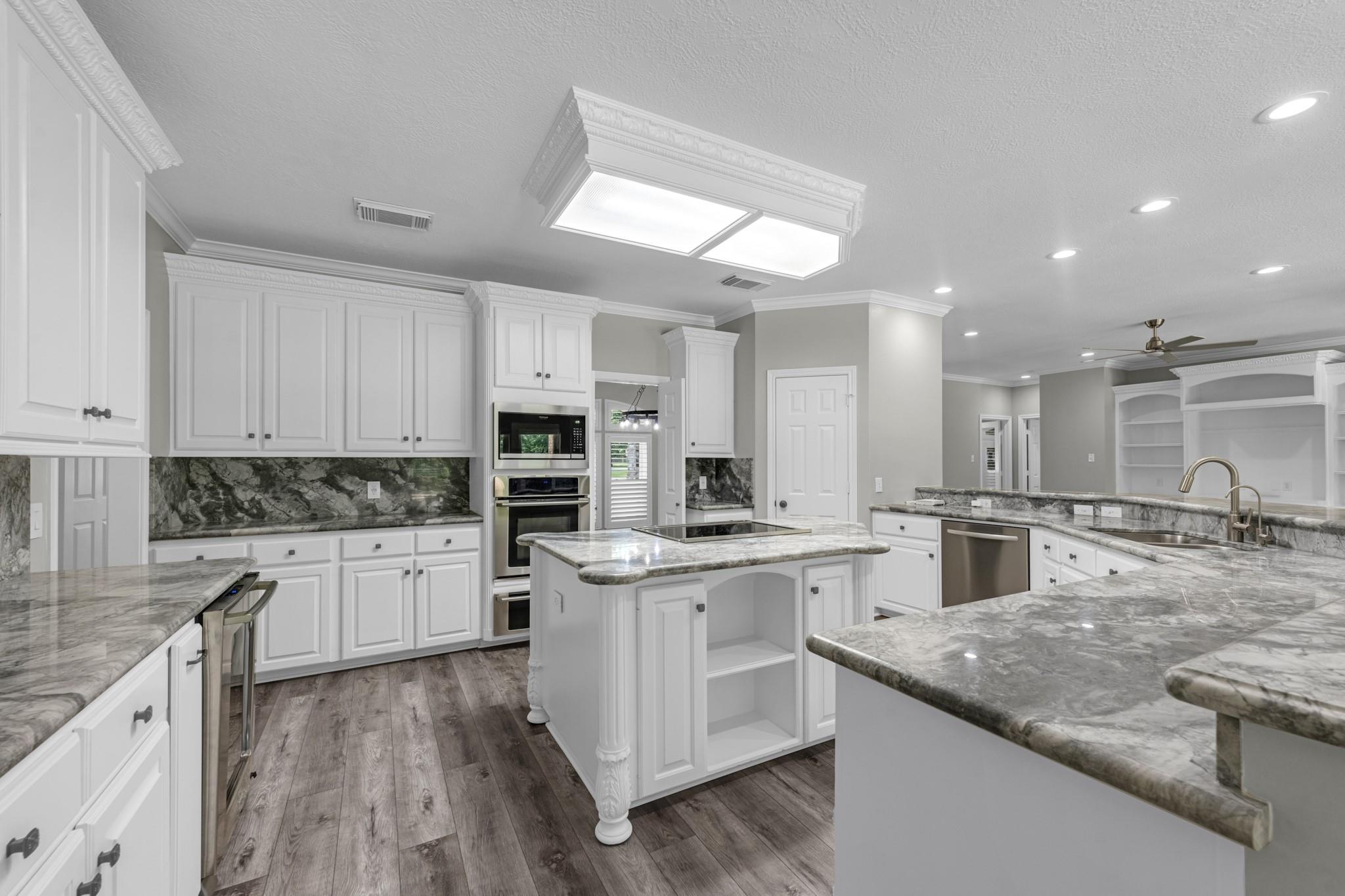 2327 Timberbreeze Court