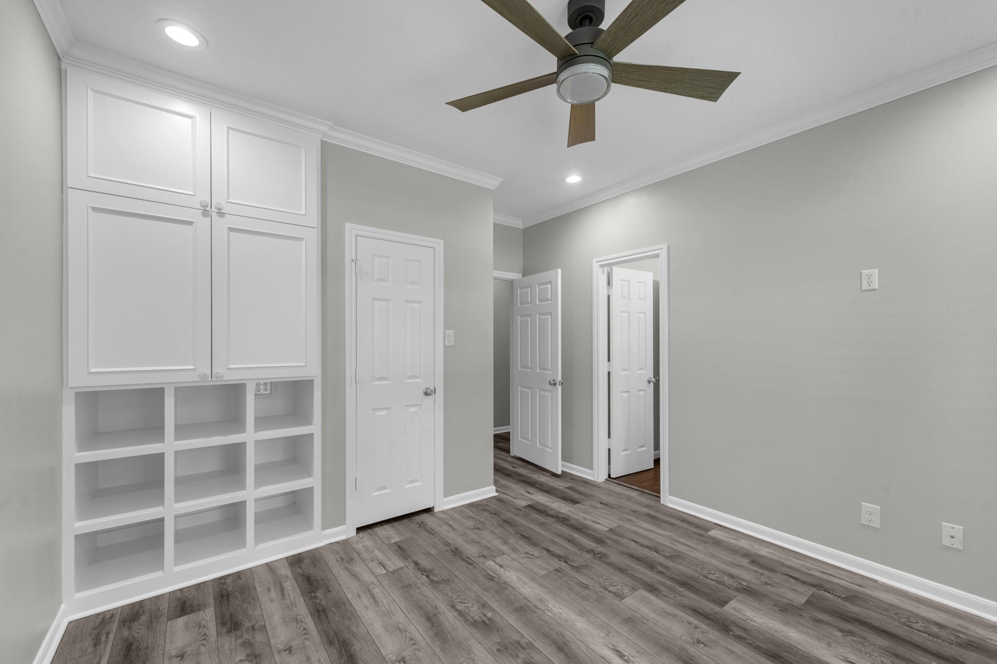2327 Timberbreeze Court