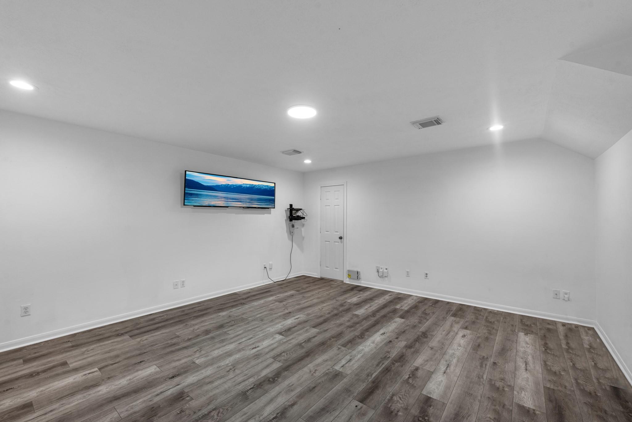 2327 Timberbreeze Court