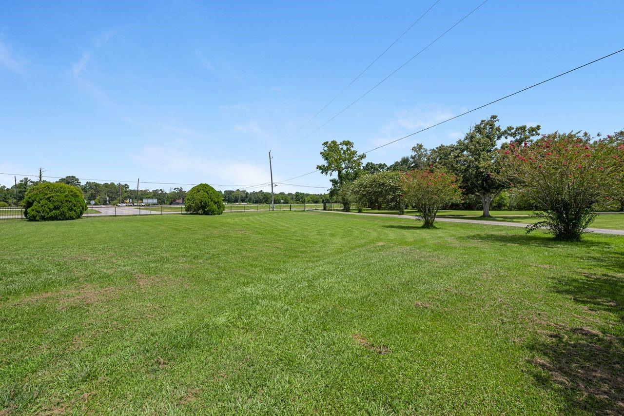 9810 Highway 90