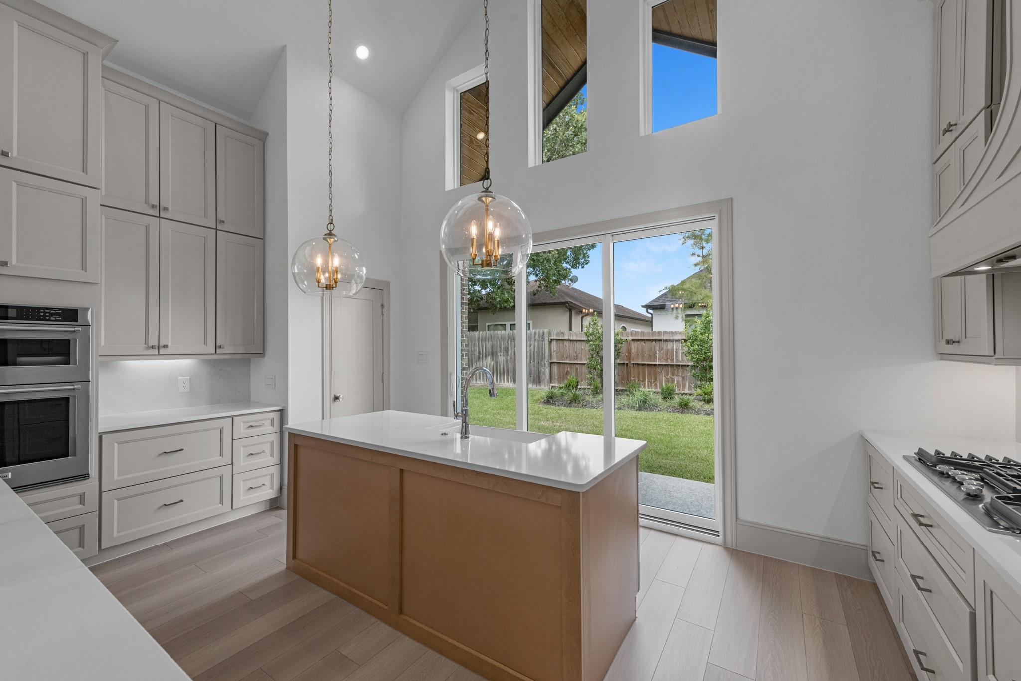 106 Wyndemere Drive