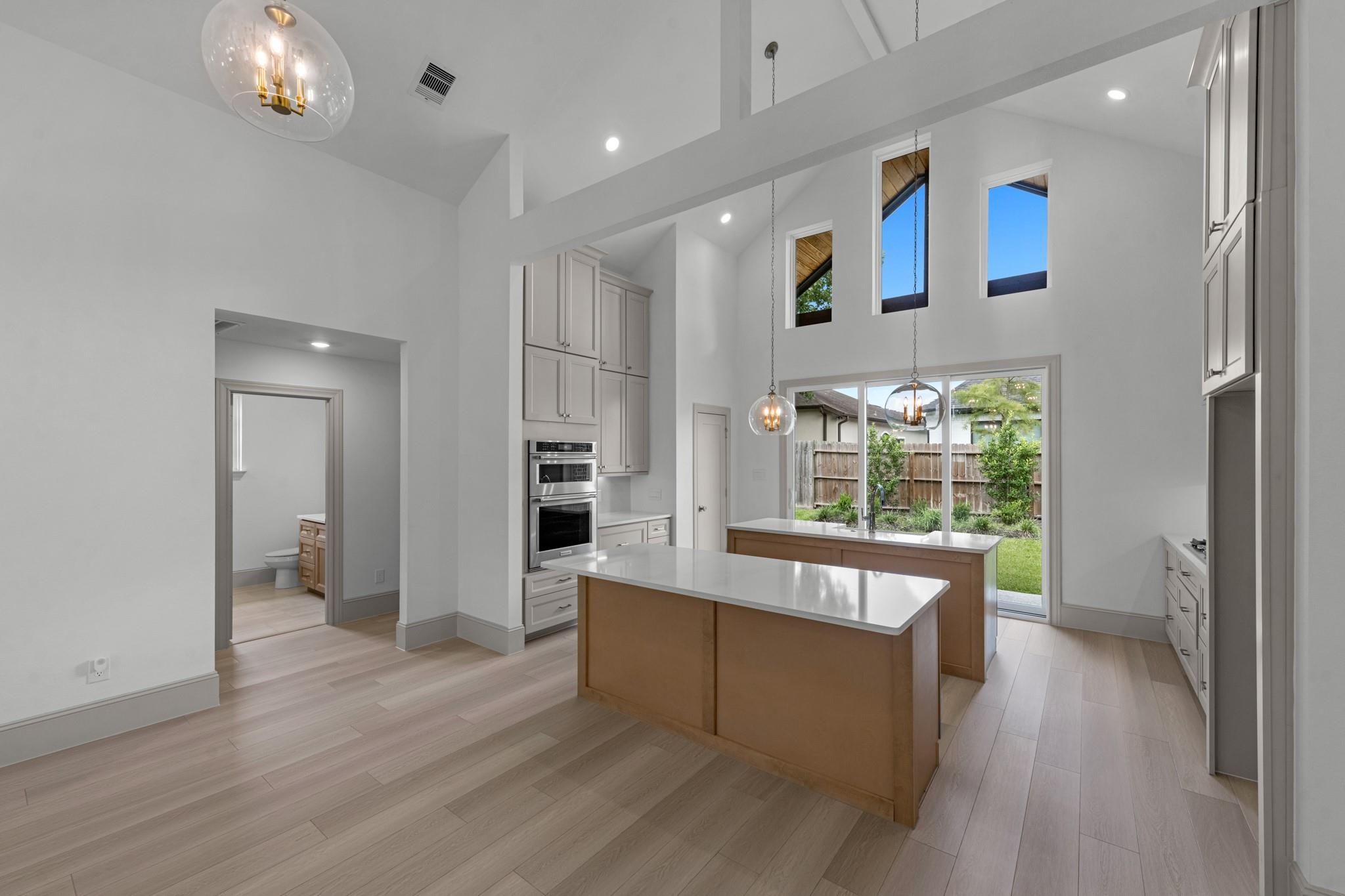 106 Wyndemere Drive