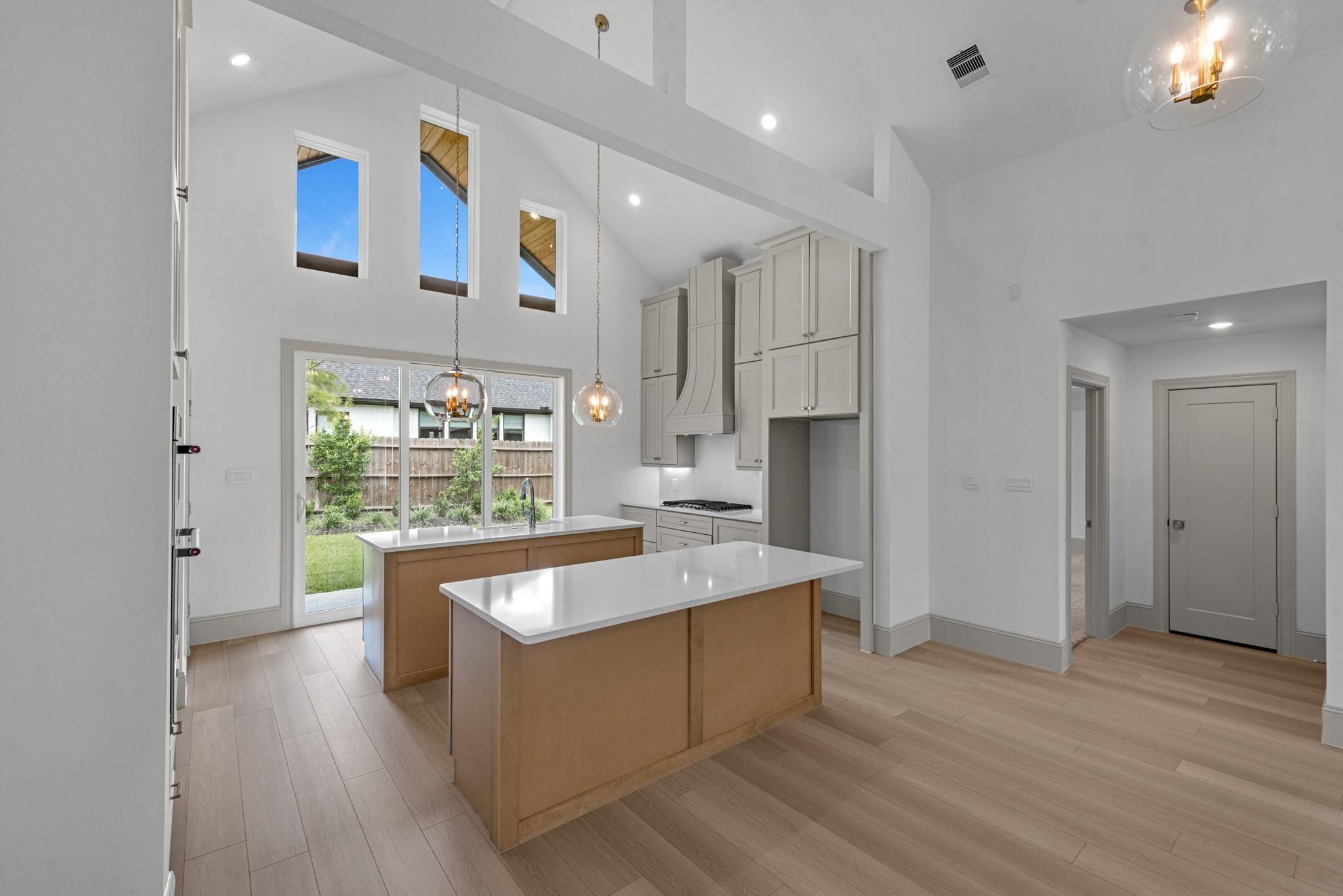 106 Wyndemere Drive
