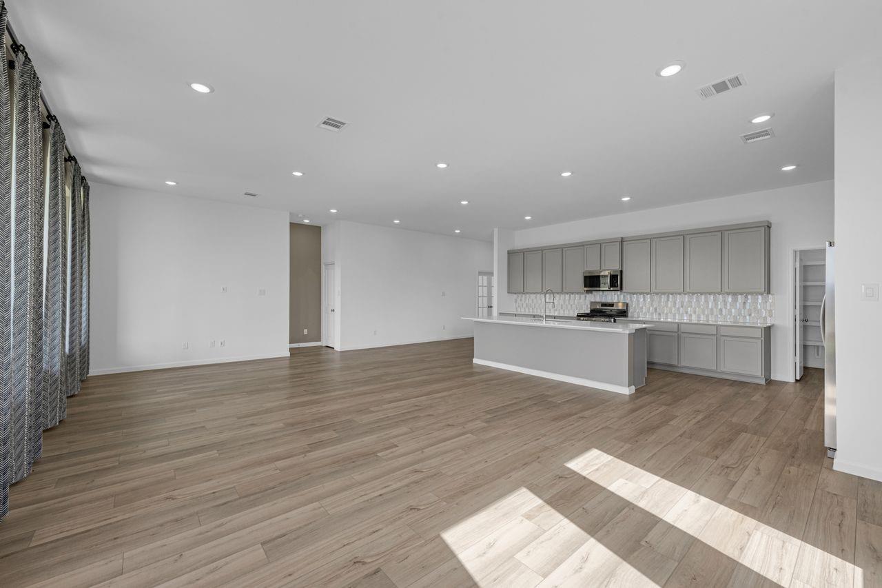 8746 Jade Hill Drive