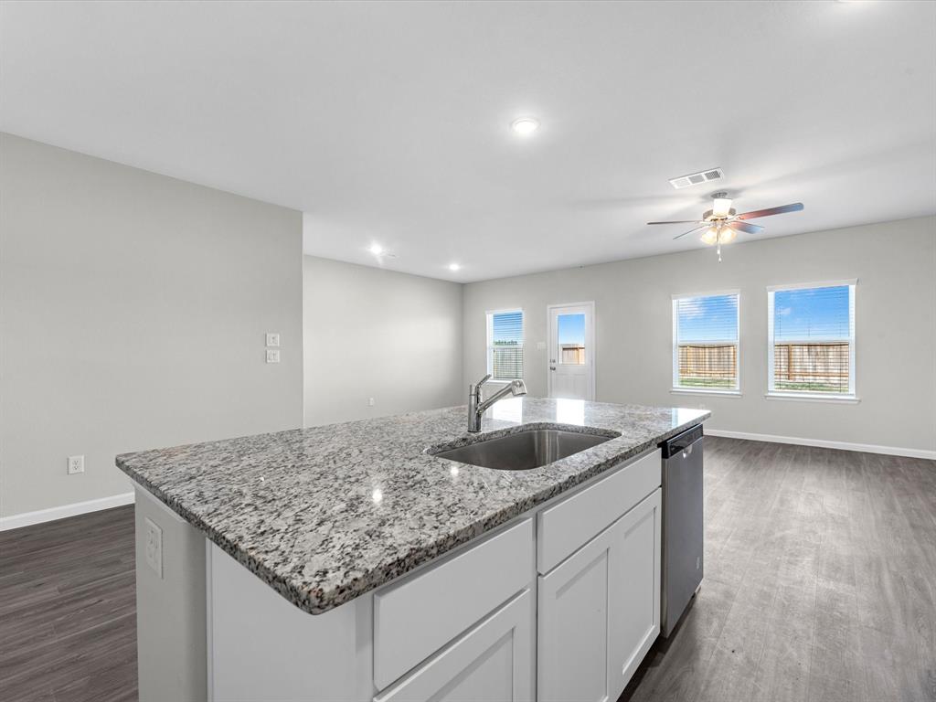 25109 Pomegranate Place