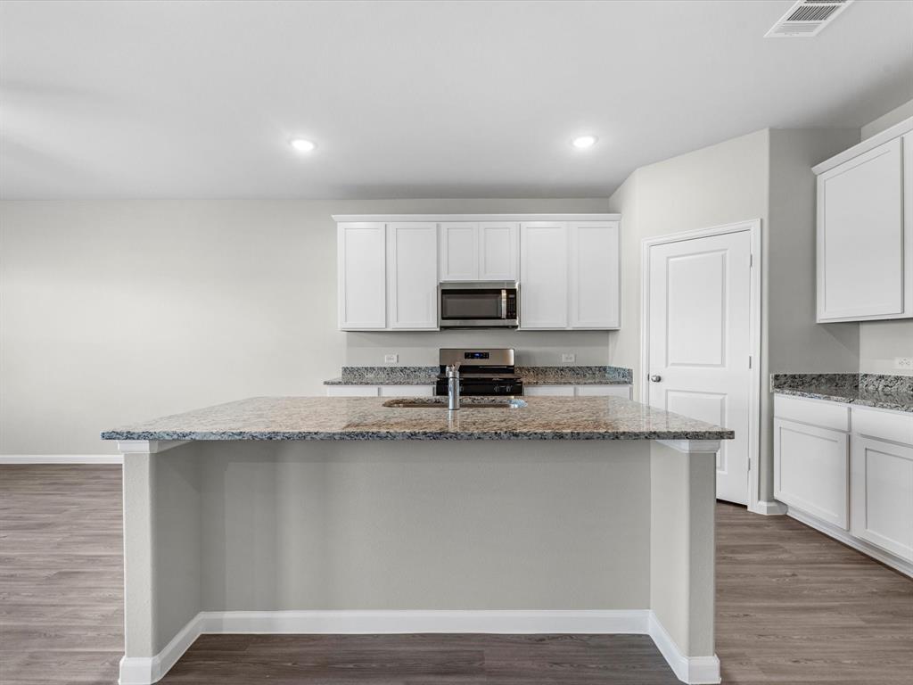25109 Pomegranate Place