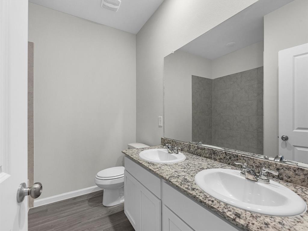 25109 Pomegranate Place
