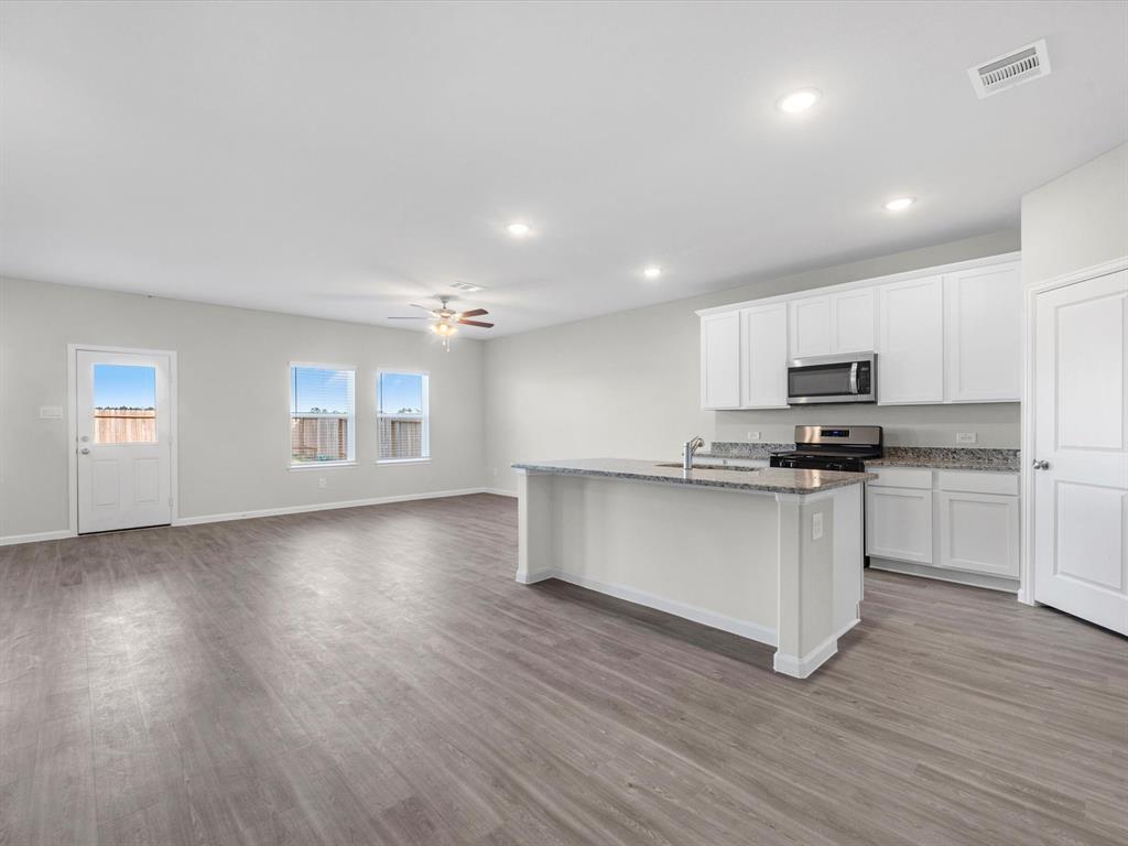 25109 Pomegranate Place