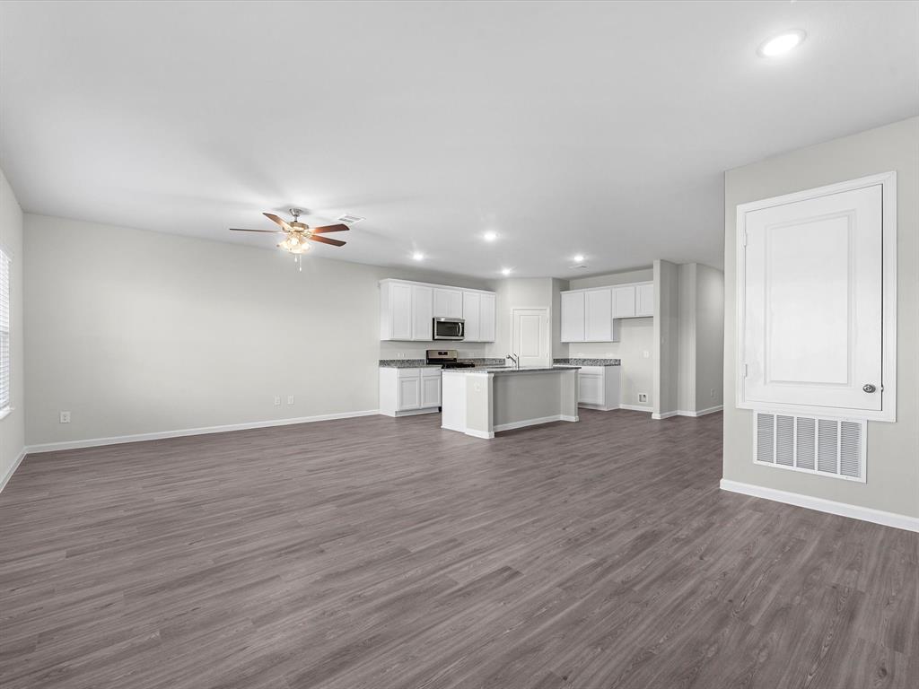 25109 Pomegranate Place