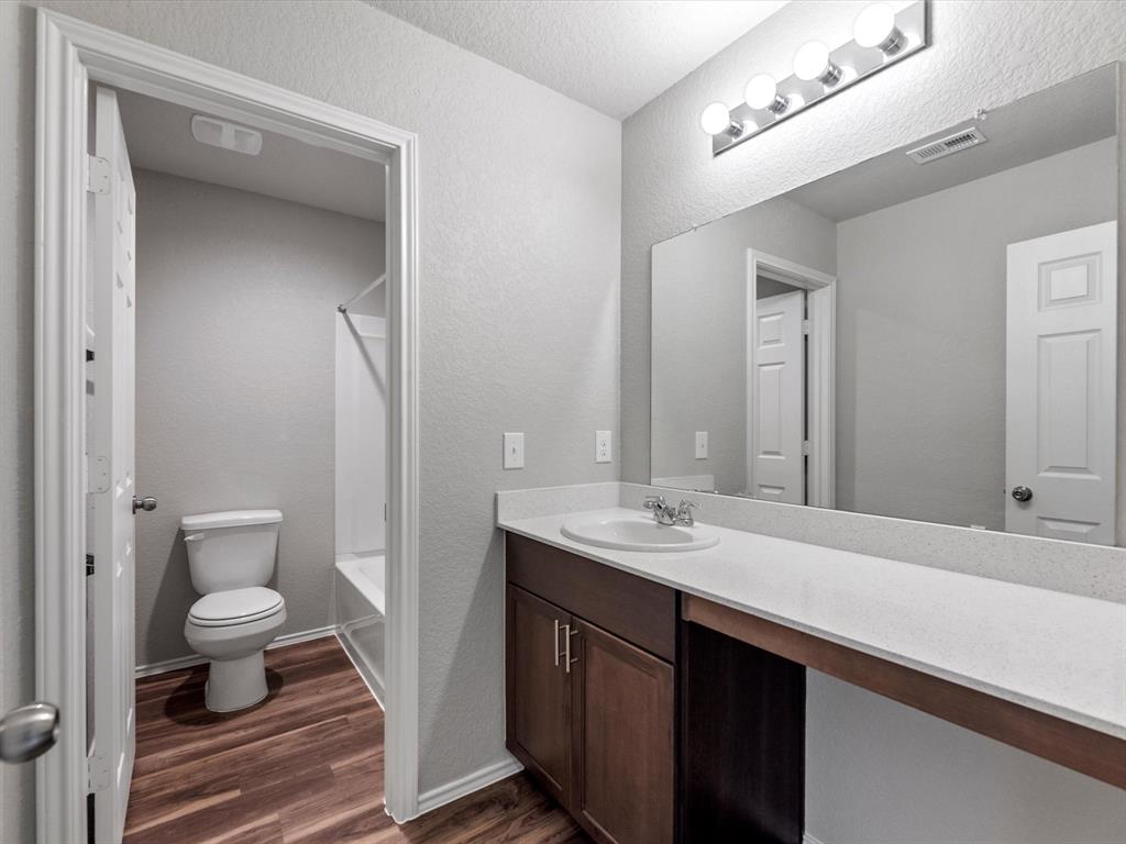 10733 Red Orchid Lane