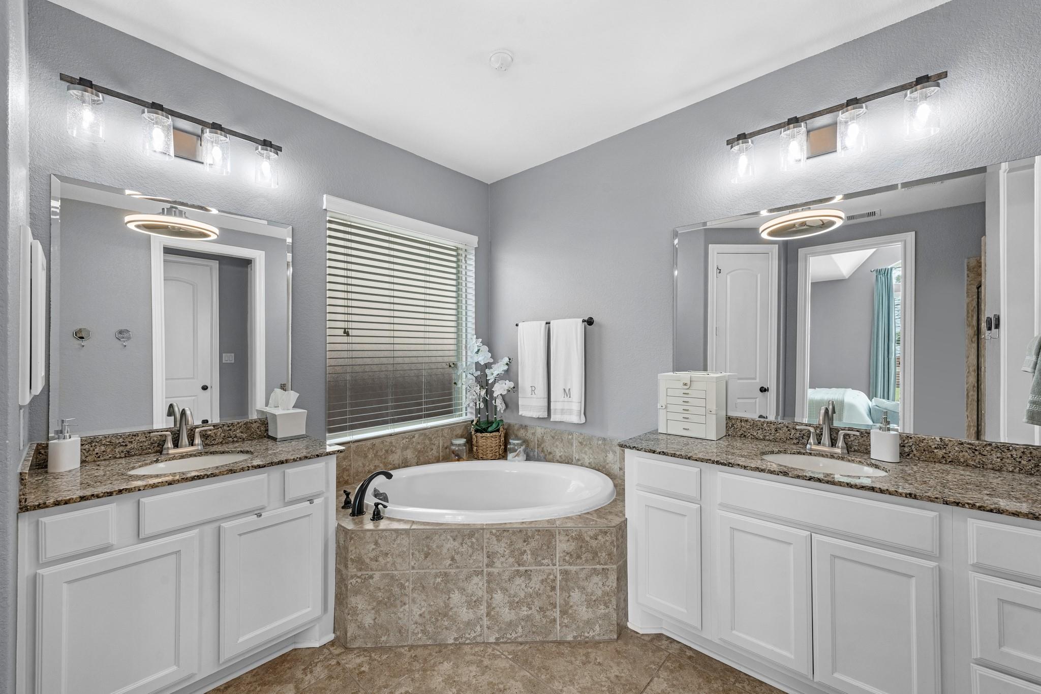 23303 Perla Verde Terrace Circle