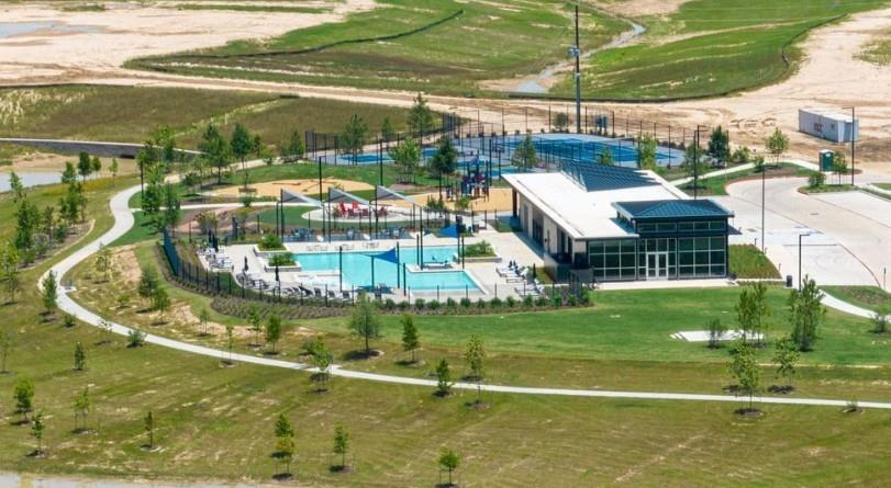 22114 Strathfield Circle