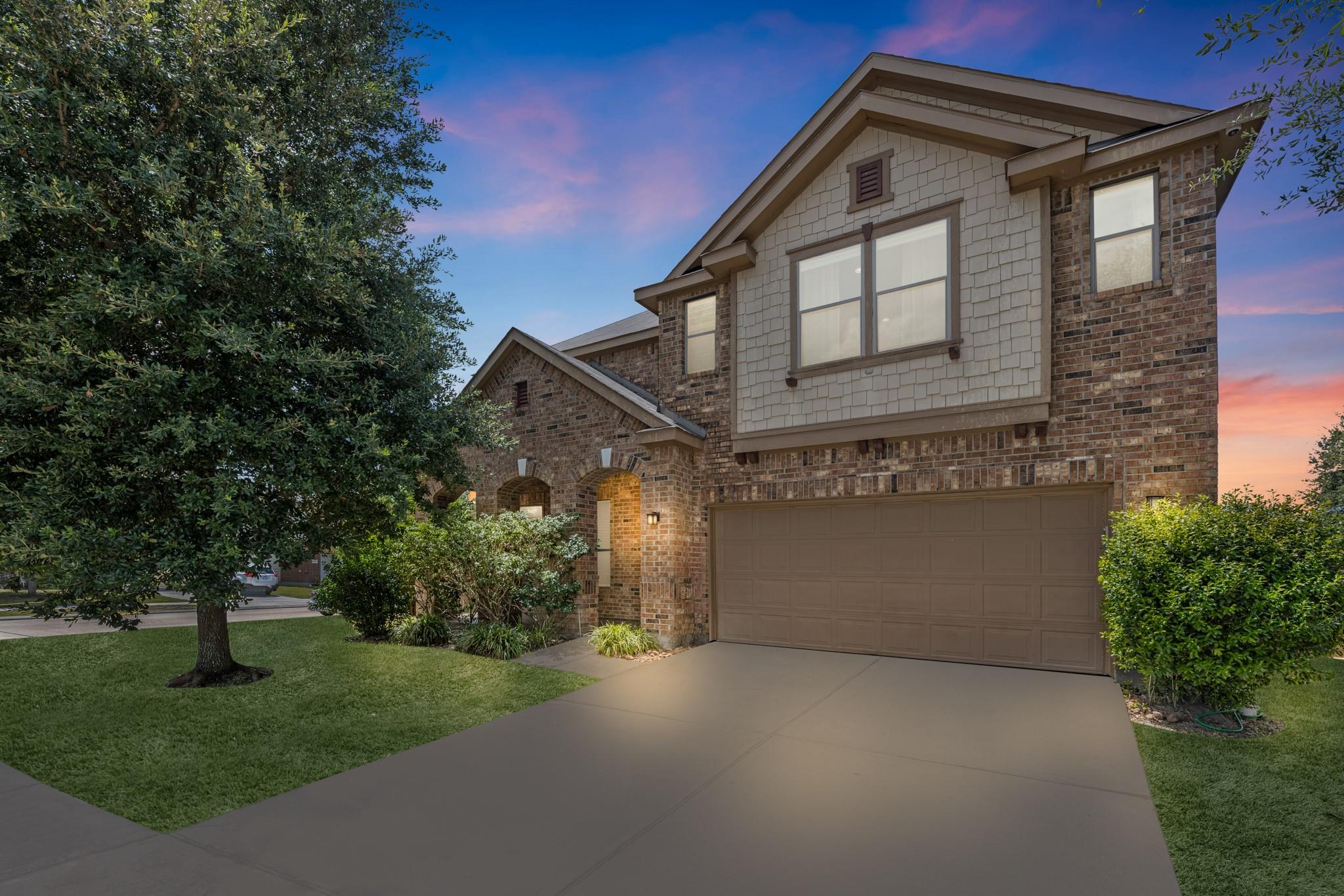 15203 Sienna Glen Court