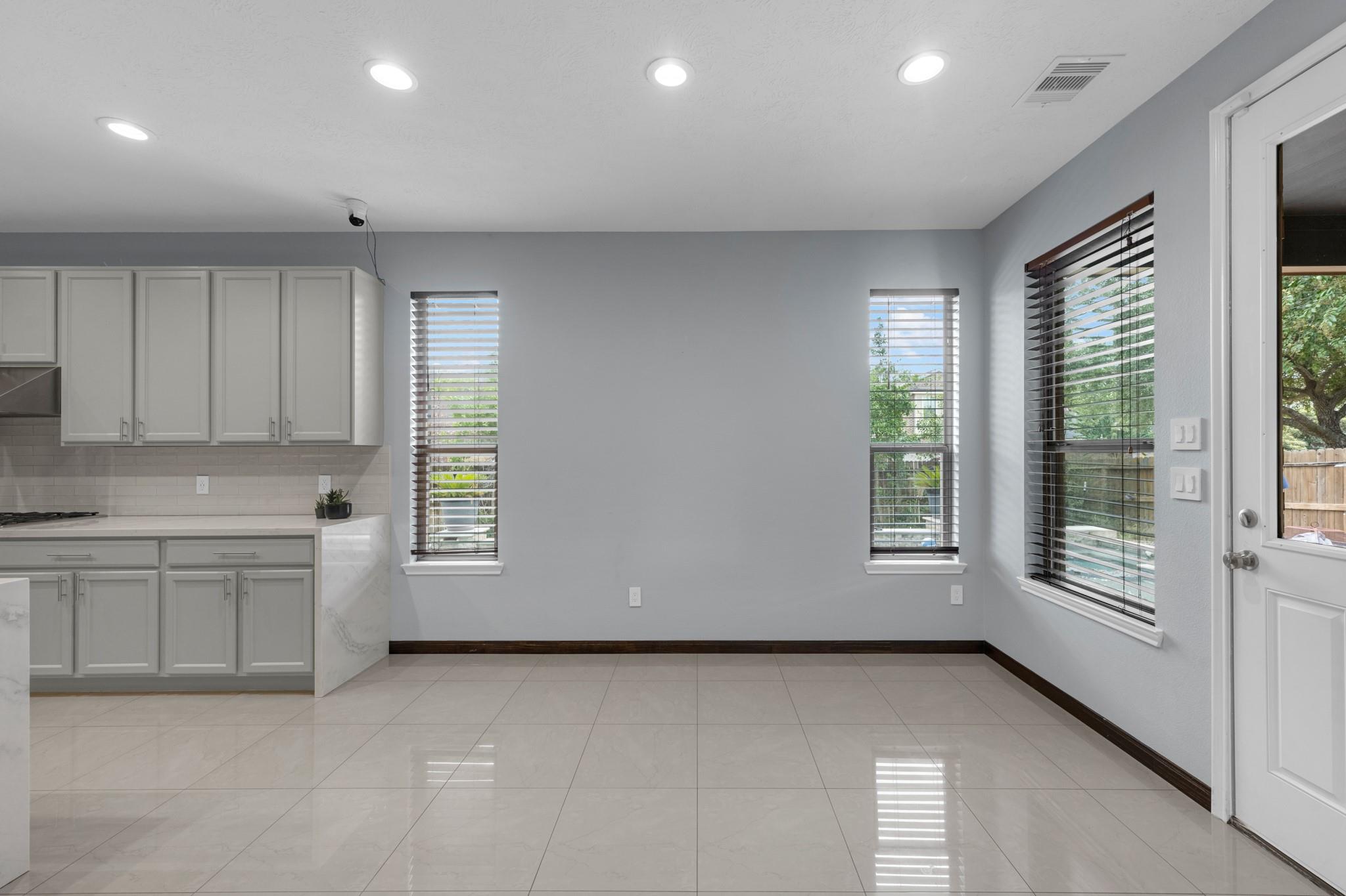 15203 Sienna Glen Court