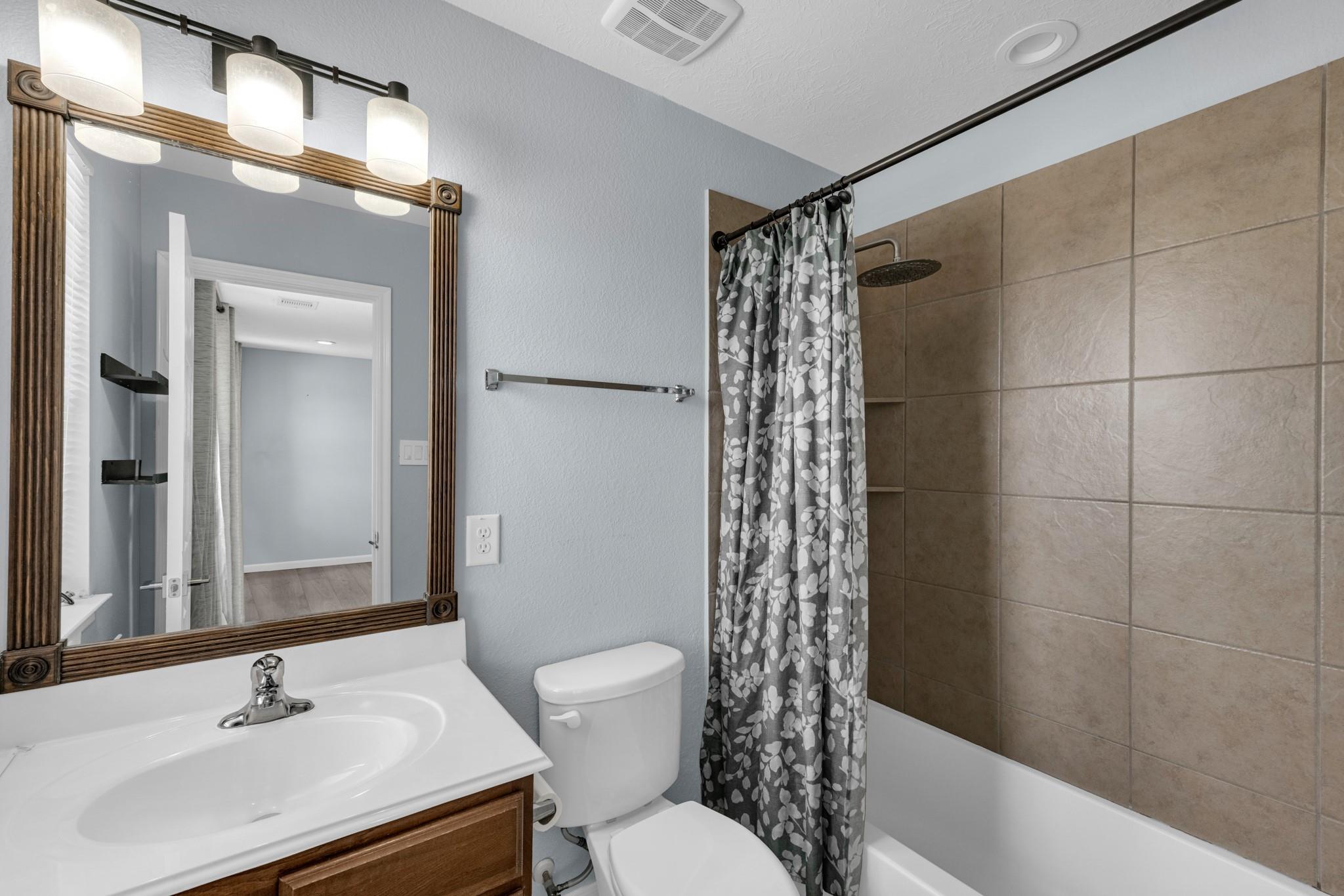 15203 Sienna Glen Court