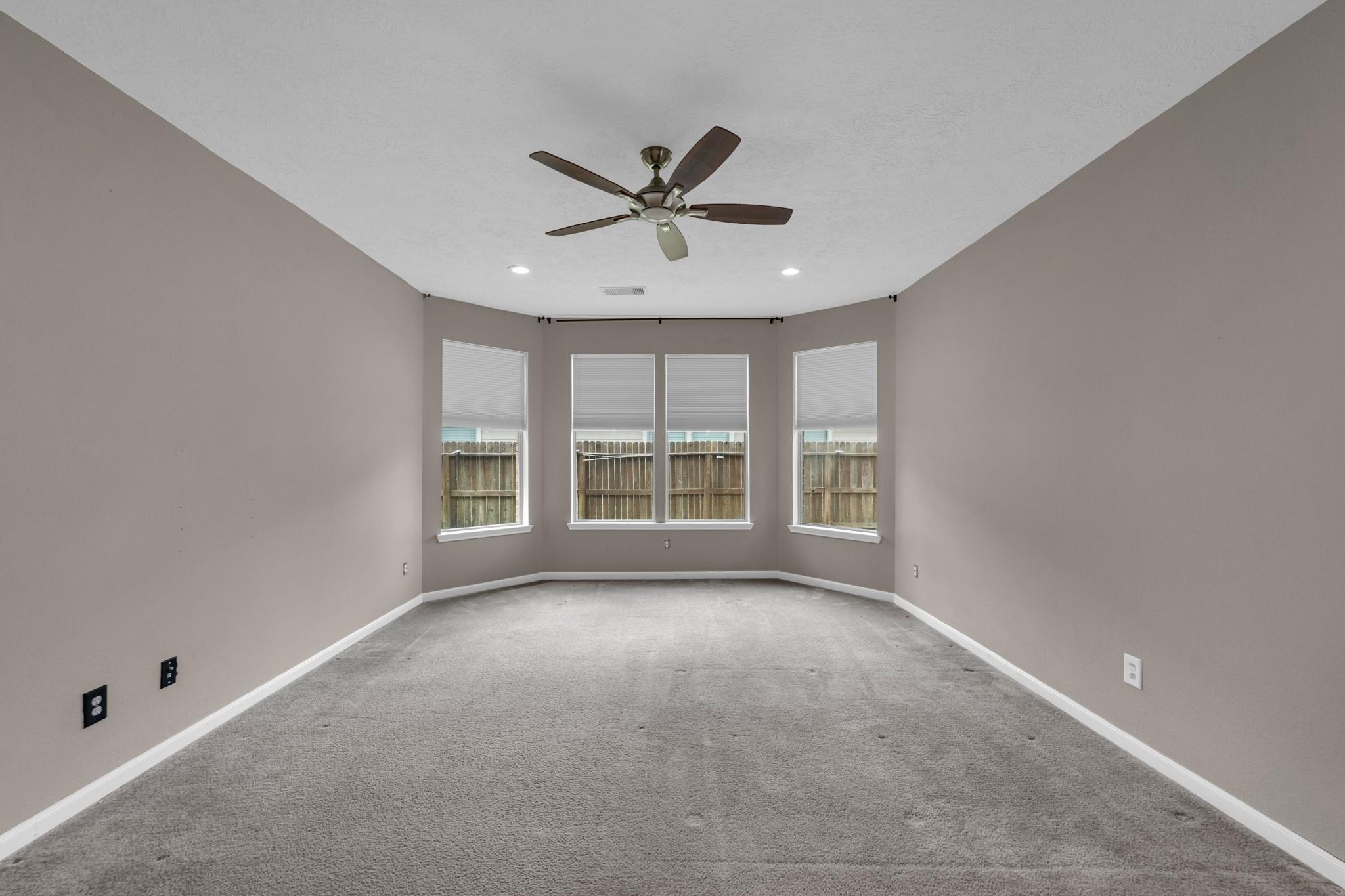 15203 Sienna Glen Court