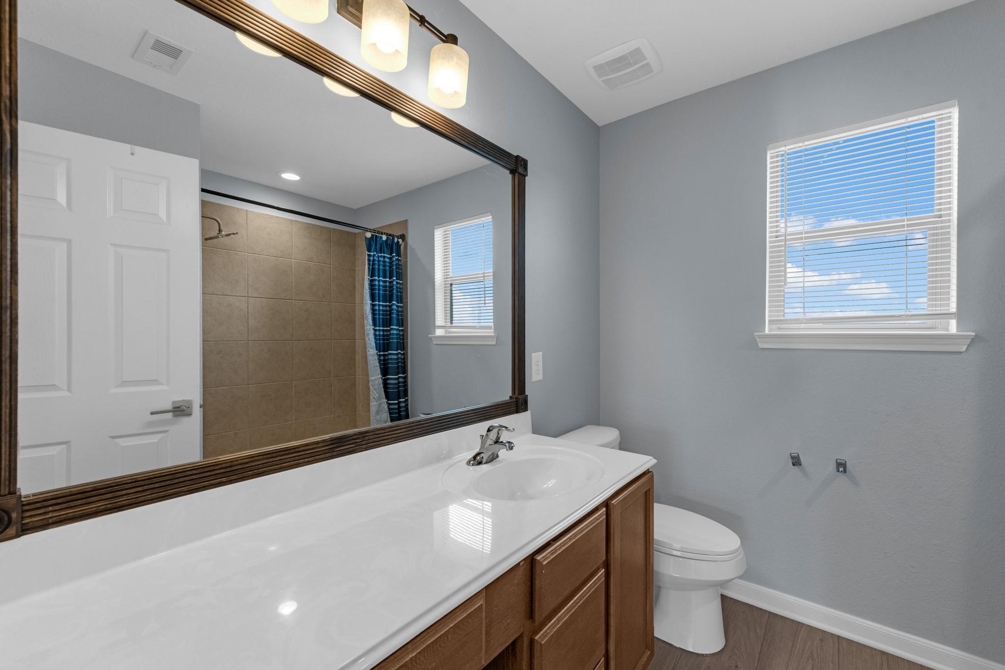 15203 Sienna Glen Court