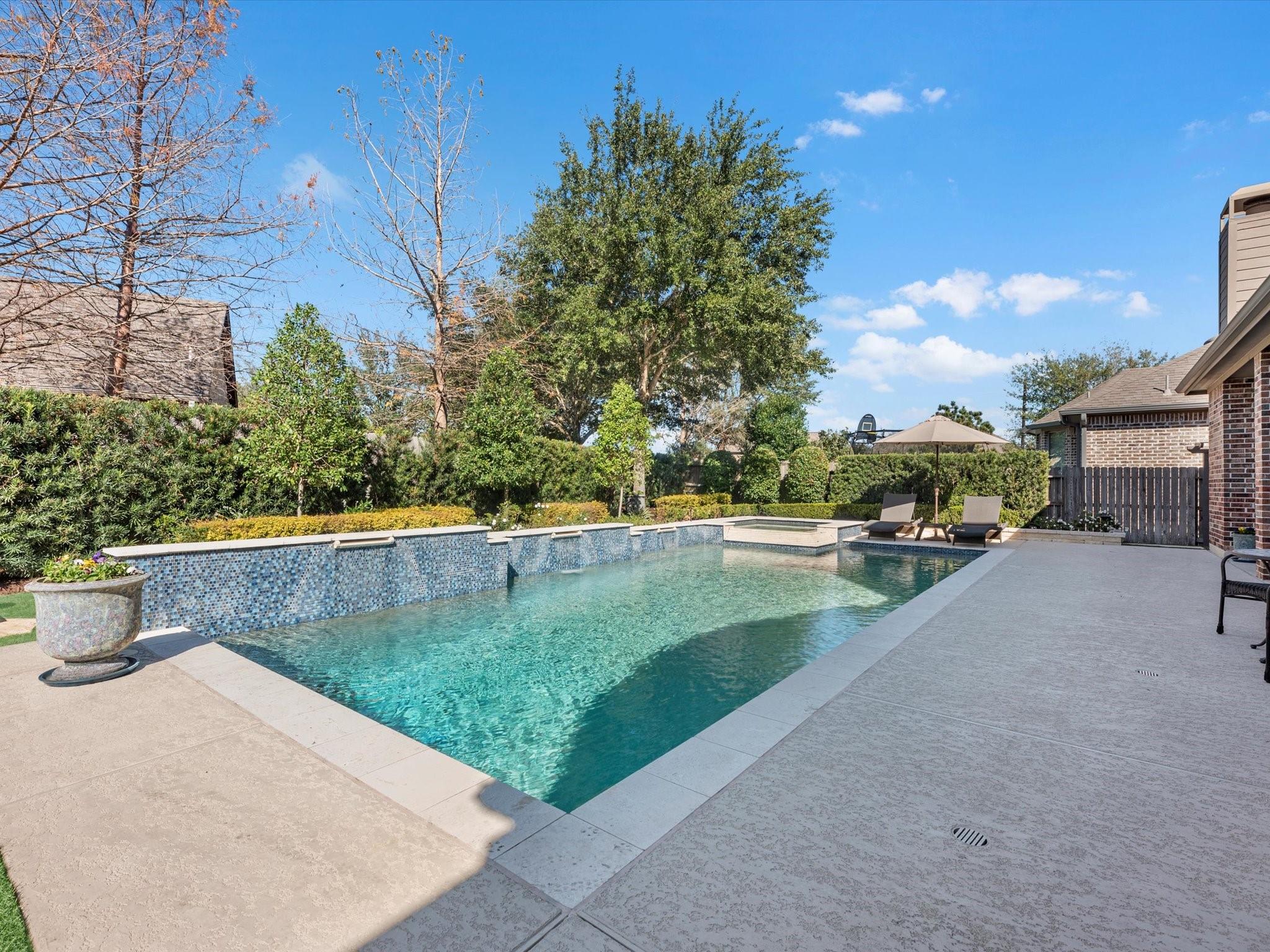 2910 Chapel Rock Court