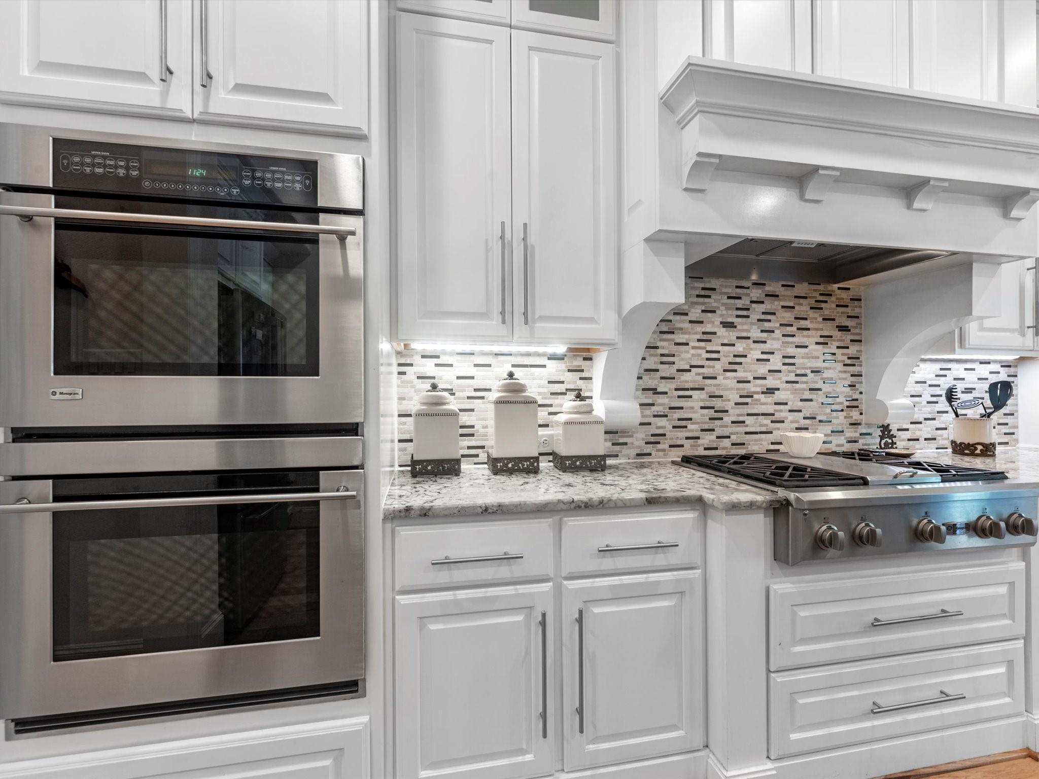 2910 Chapel Rock Court