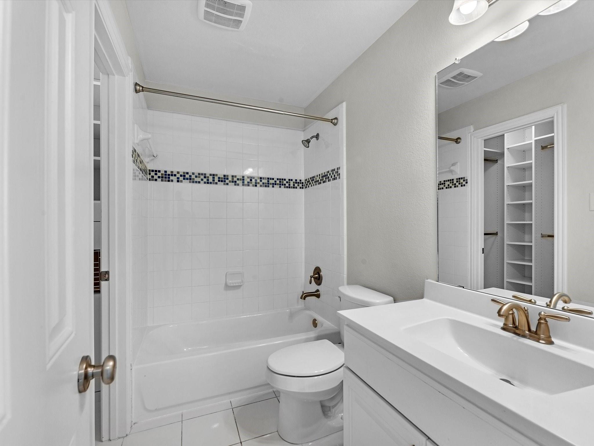 2910 Chapel Rock Court