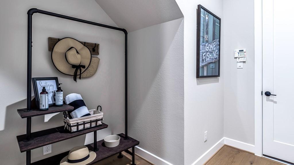 8914 Hampshire Oaks Drive