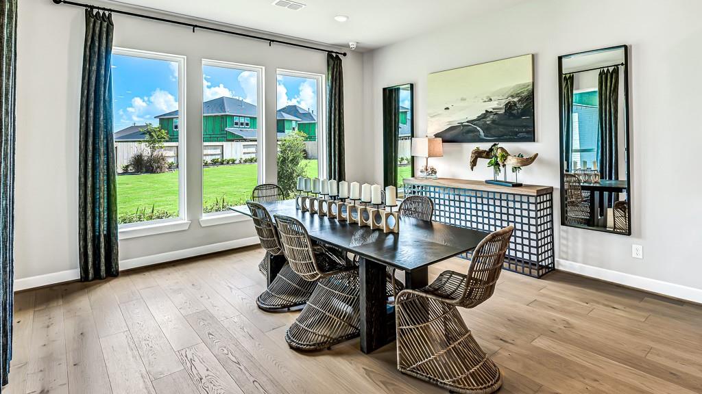 8914 Hampshire Oaks Drive