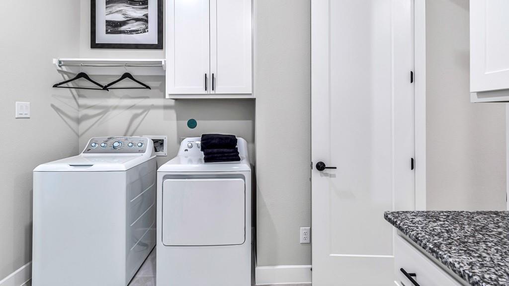 8914 Hampshire Oaks Drive