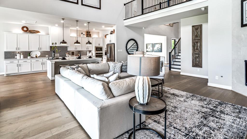 8914 Hampshire Oaks Drive