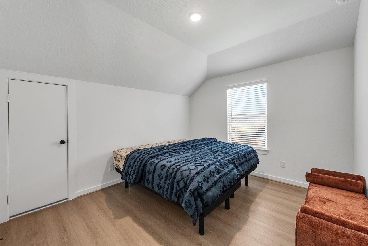 5119 Murillo Drive