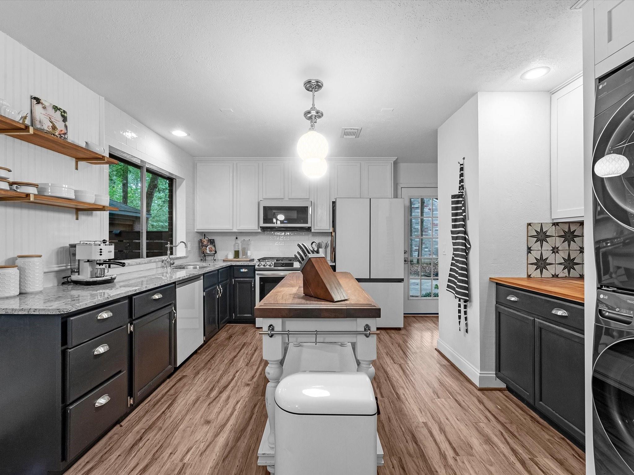 51 E Village Knoll Circle