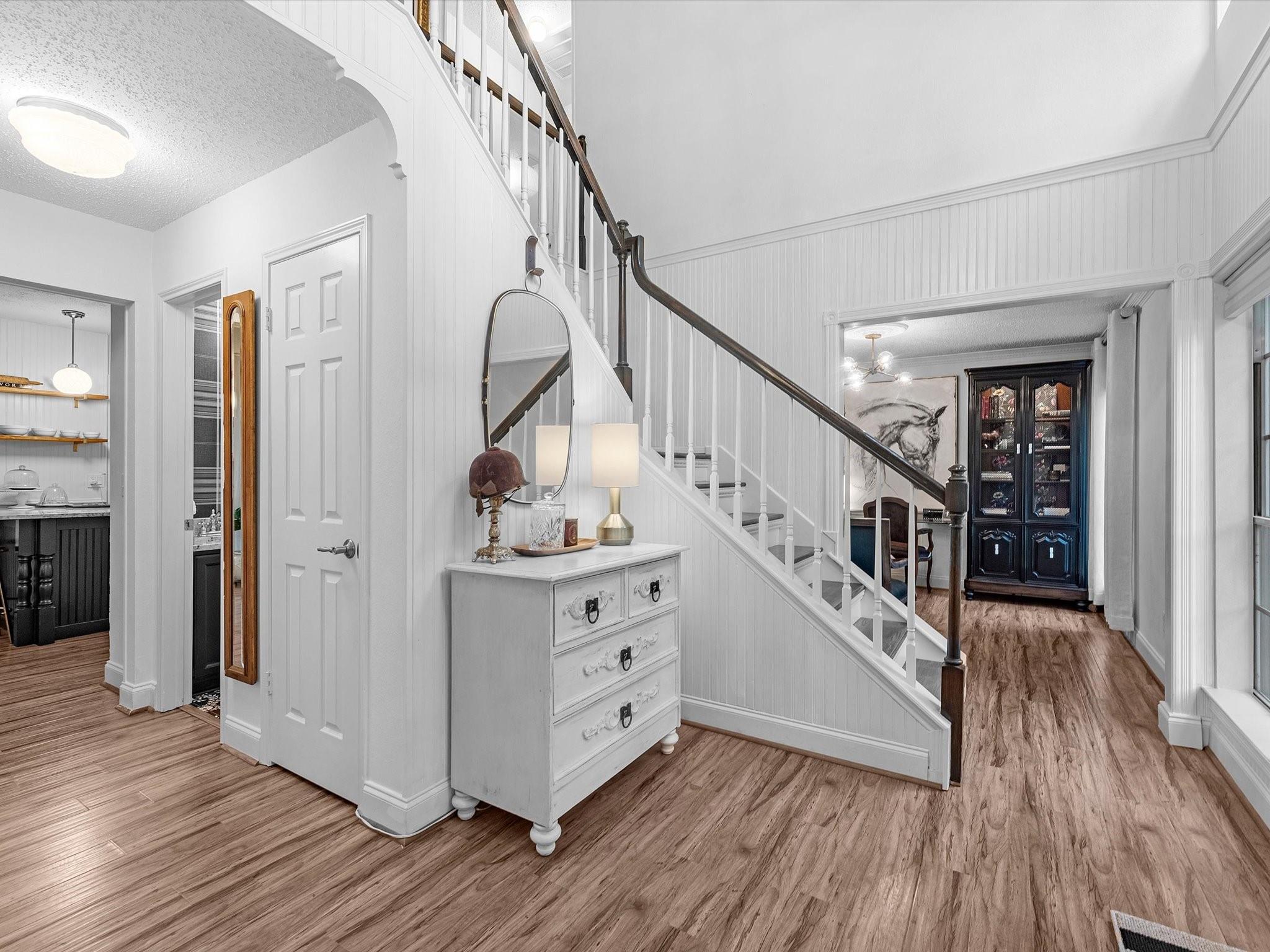 51 E Village Knoll Circle