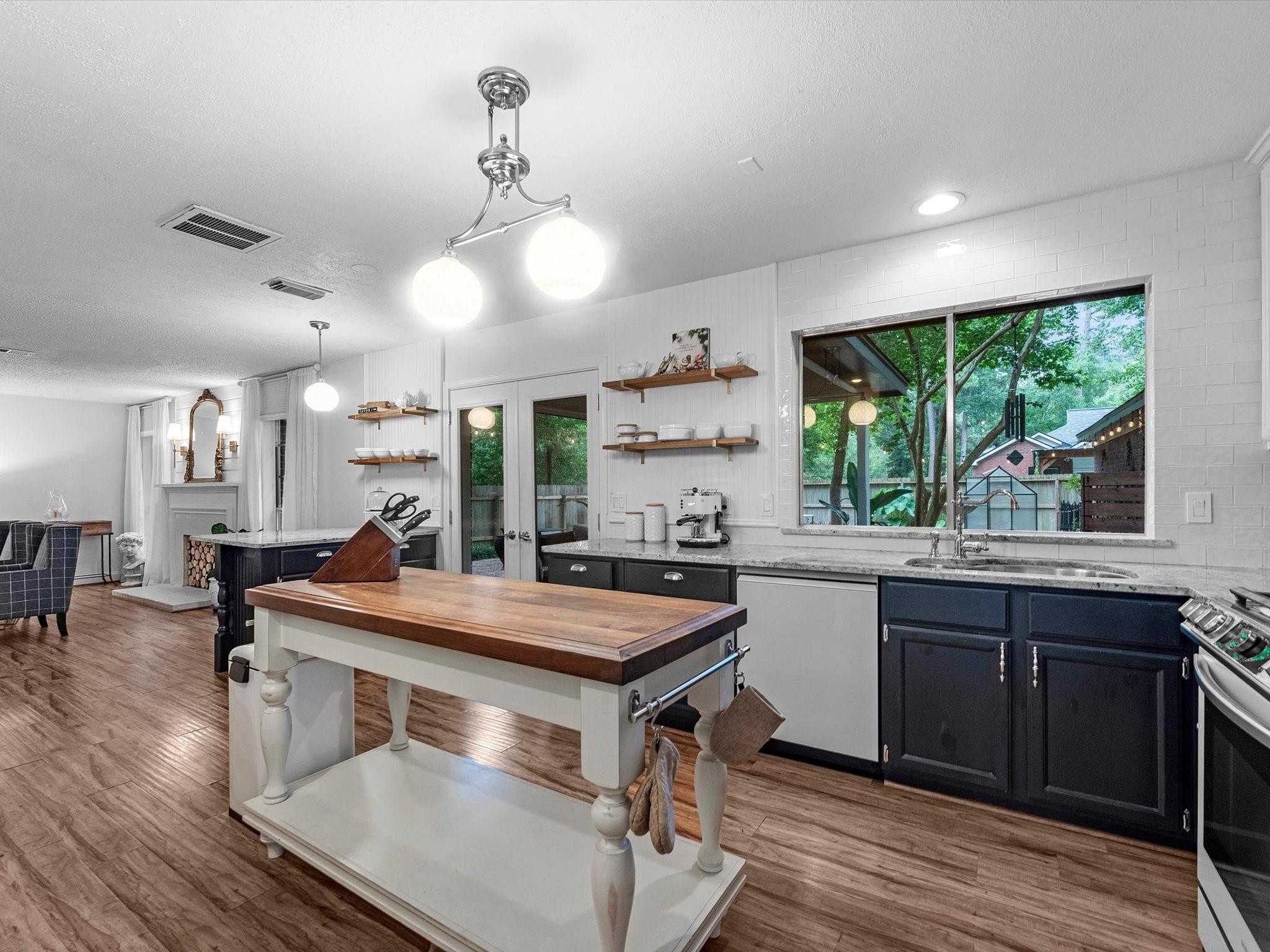 51 E Village Knoll Circle