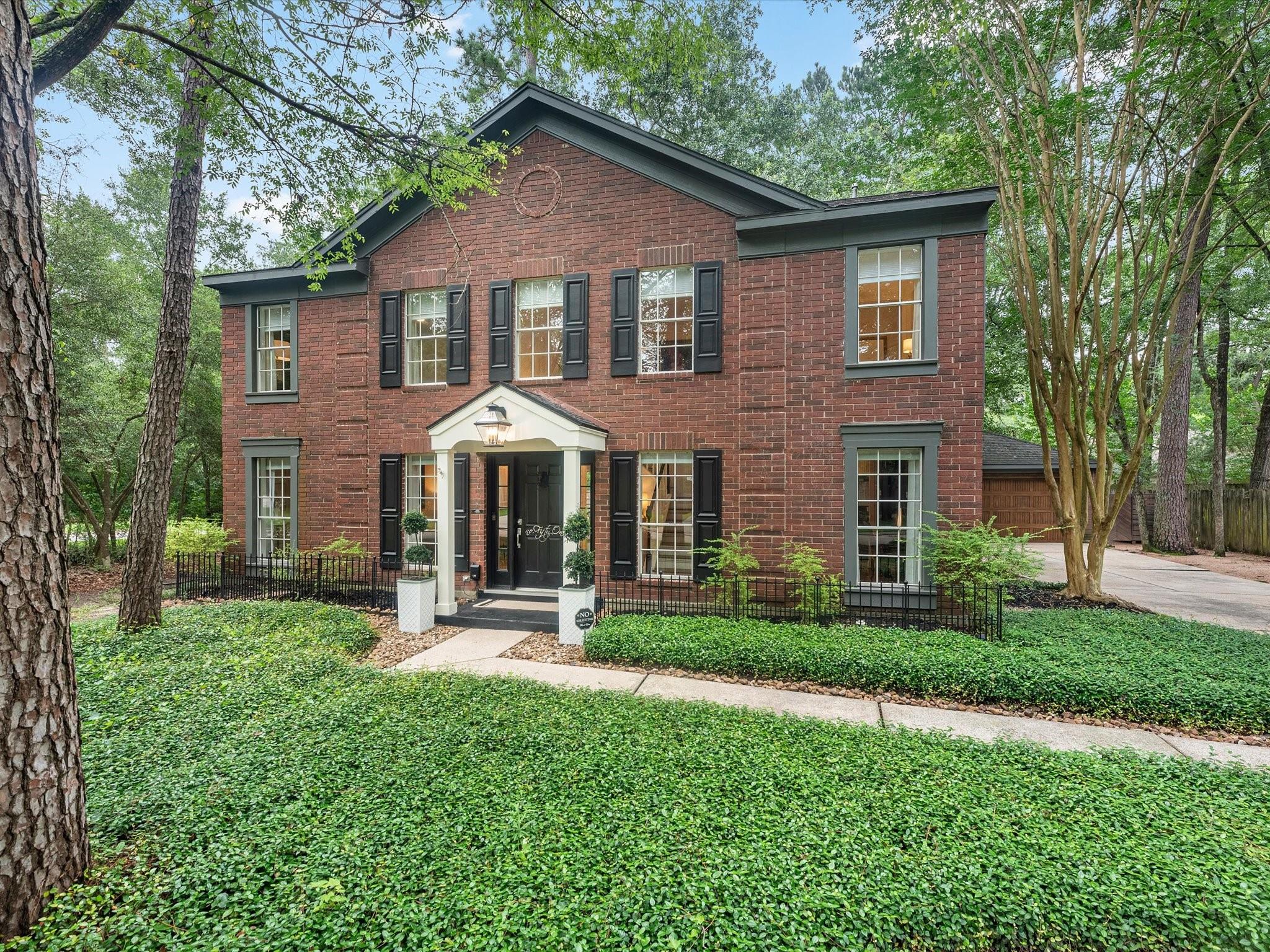 51 E Village Knoll Circle