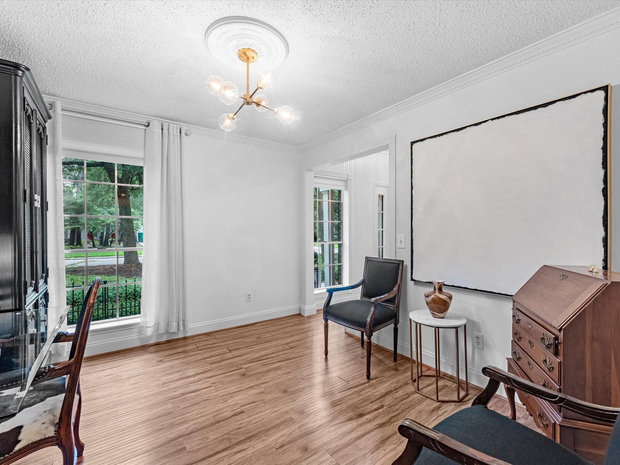 51 E Village Knoll Circle
