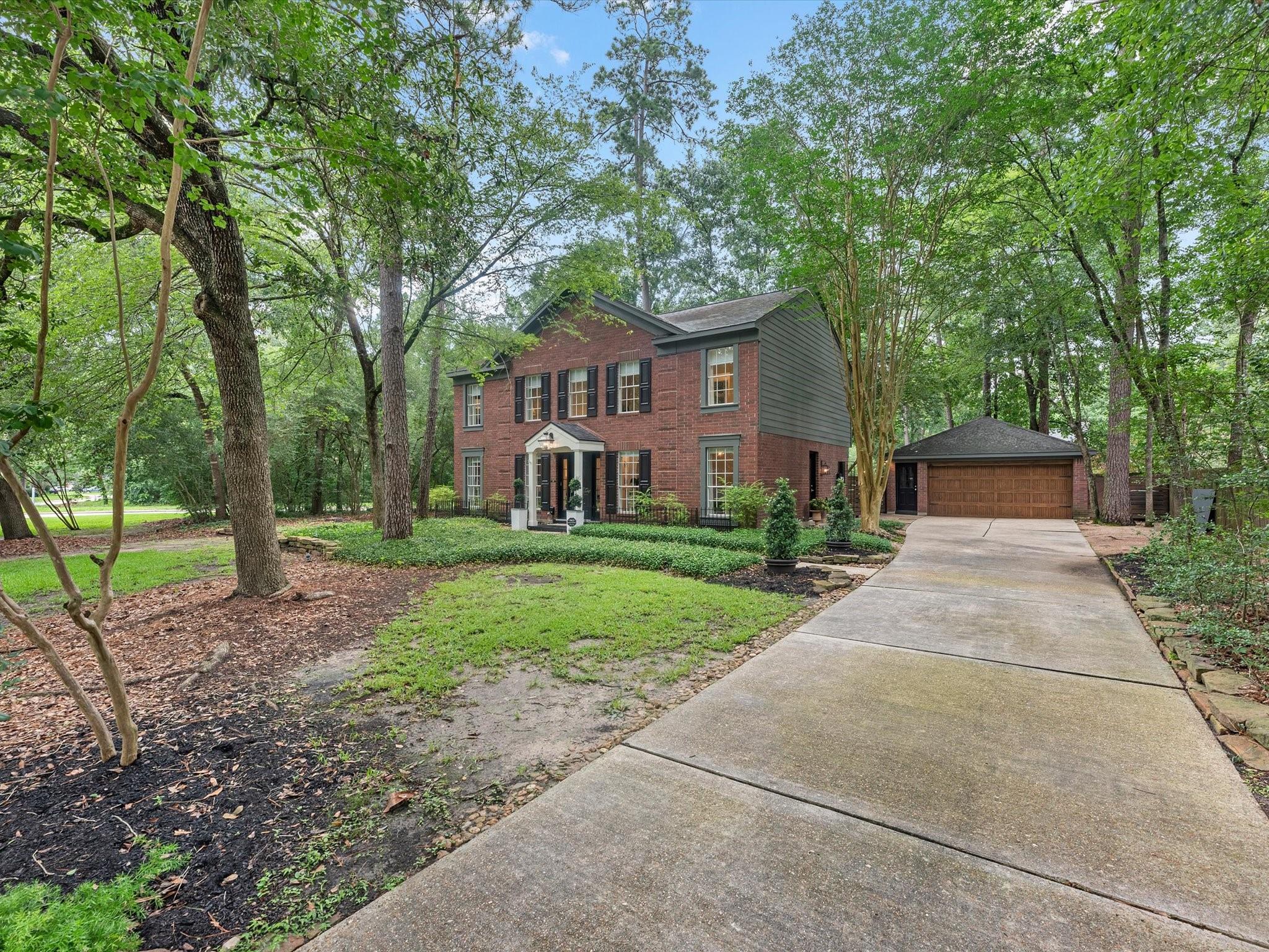 51 E Village Knoll Circle
