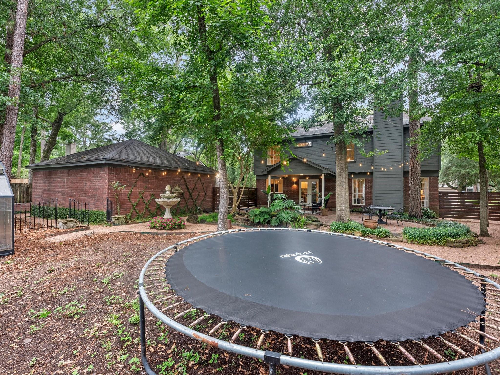 51 E Village Knoll Circle