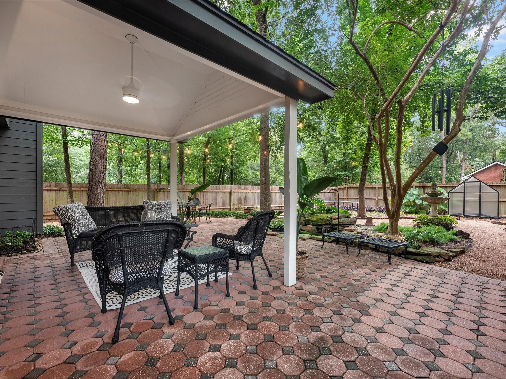 51 E Village Knoll Circle