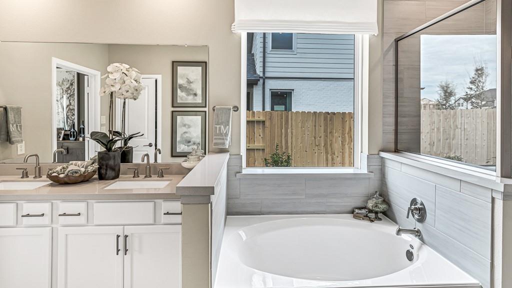 22122 Strathfield Circle