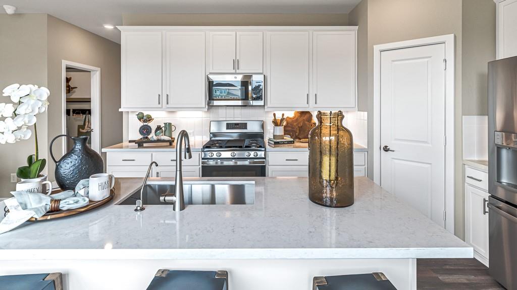 22122 Strathfield Circle