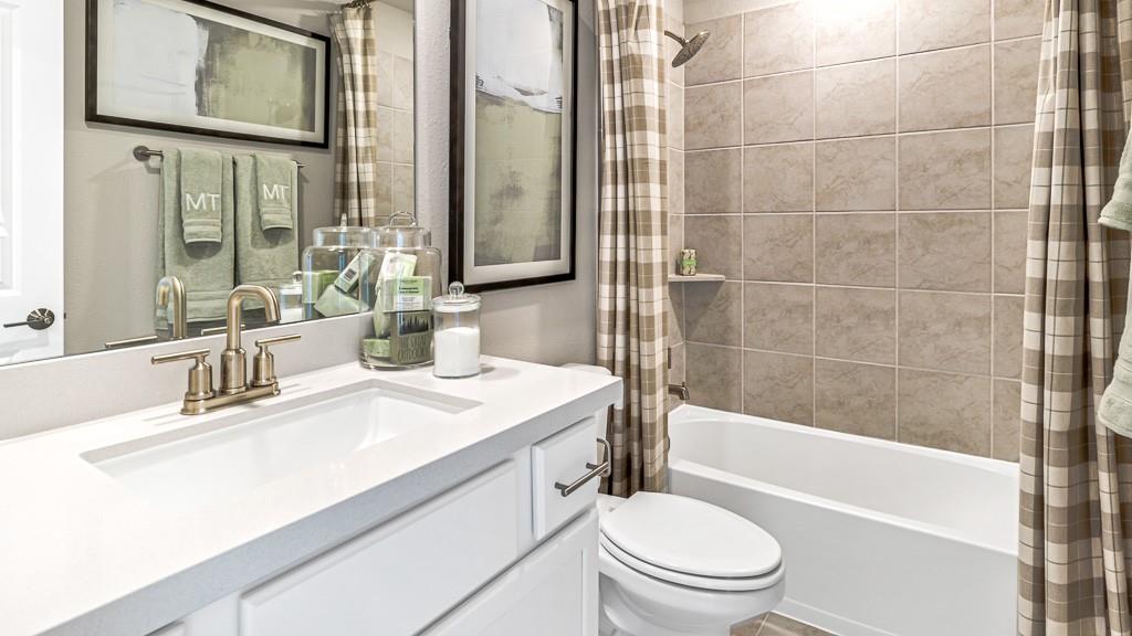 22122 Strathfield Circle