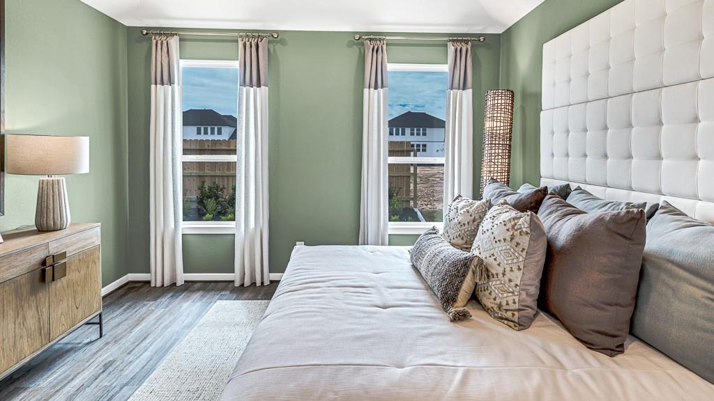 22122 Strathfield Circle