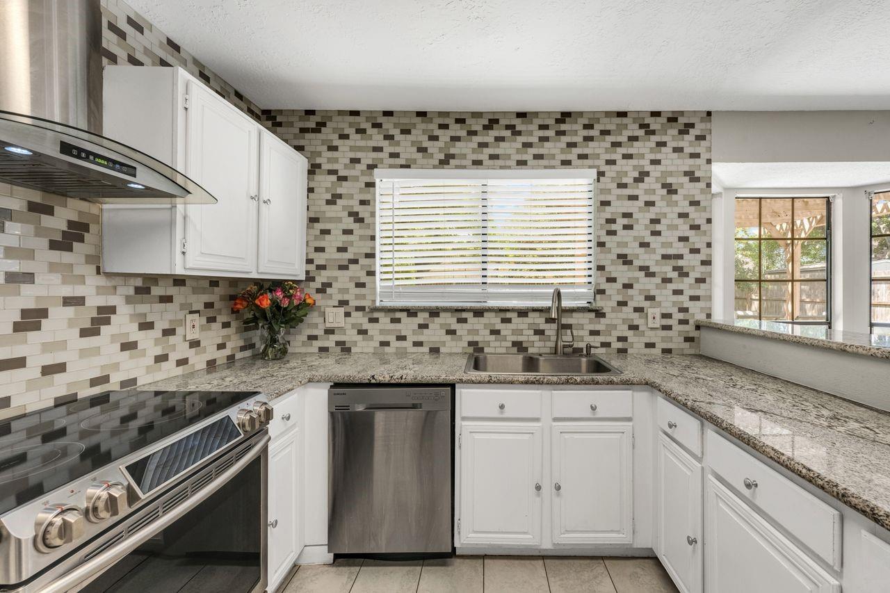 8419 Sunny Ridge Drive