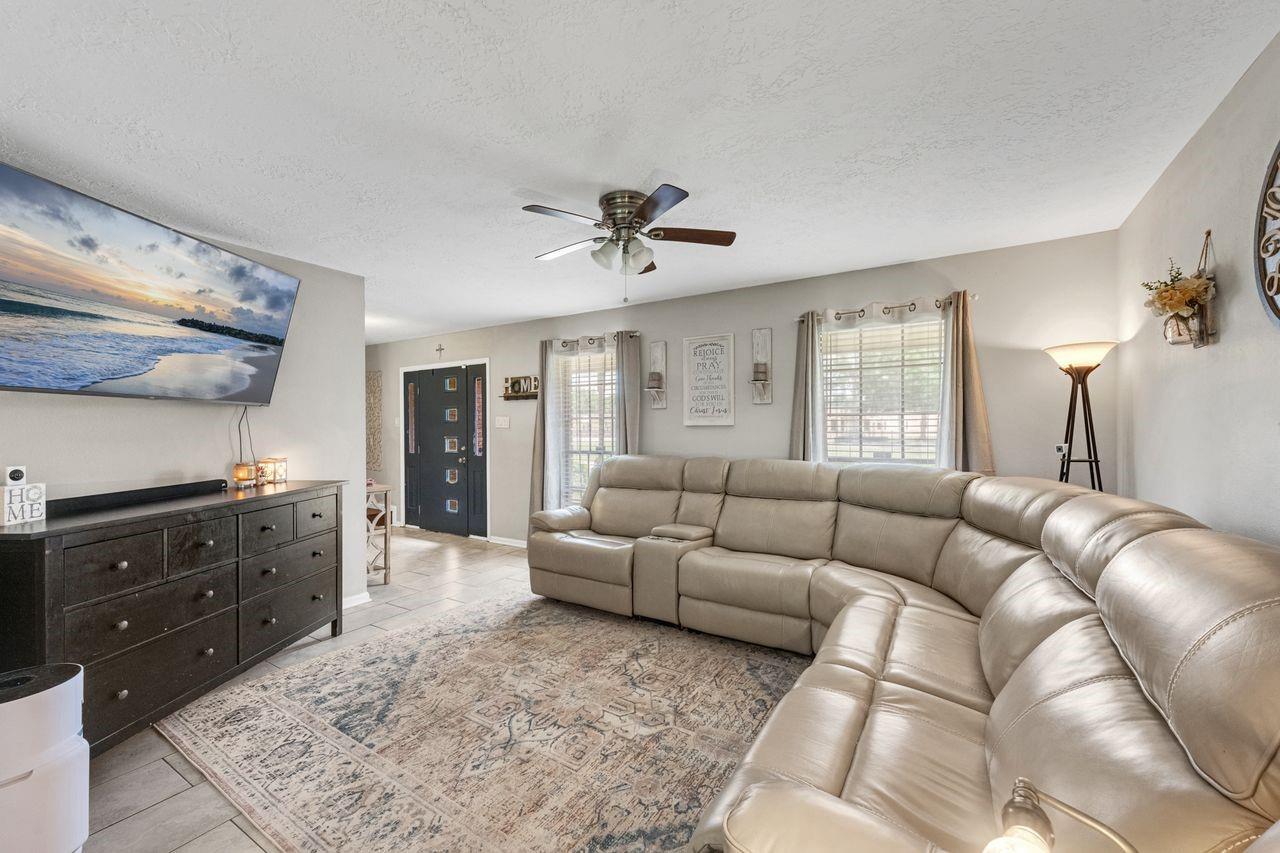 8419 Sunny Ridge Drive