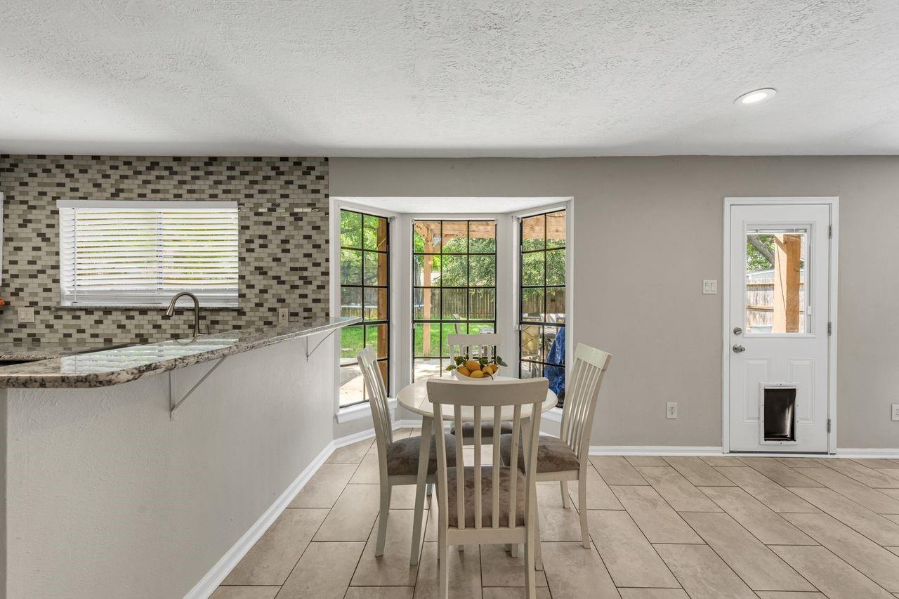 8419 Sunny Ridge Drive