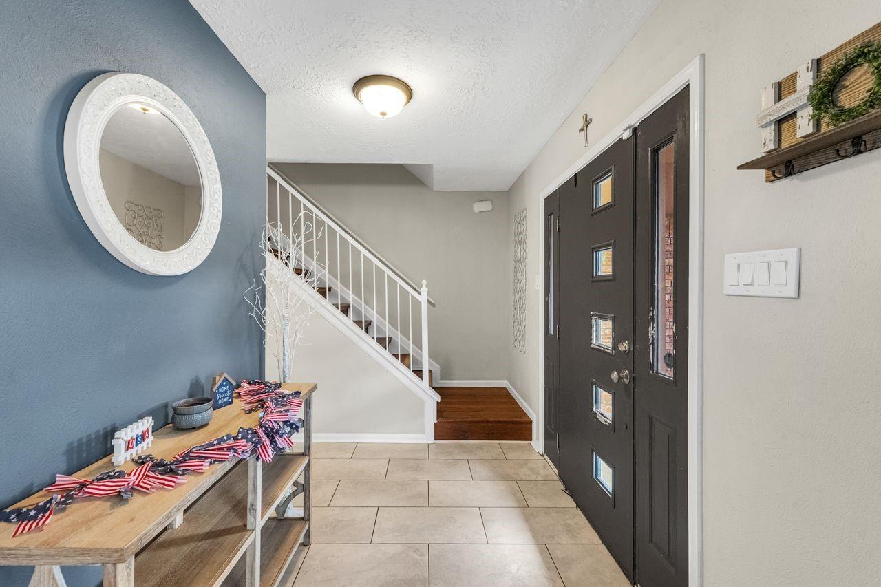 8419 Sunny Ridge Drive