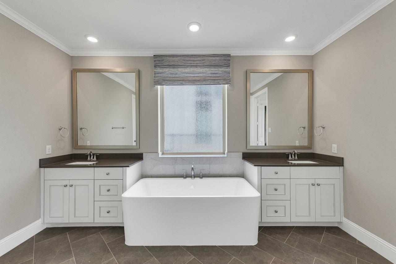 21211 Prince Of Orange Lane