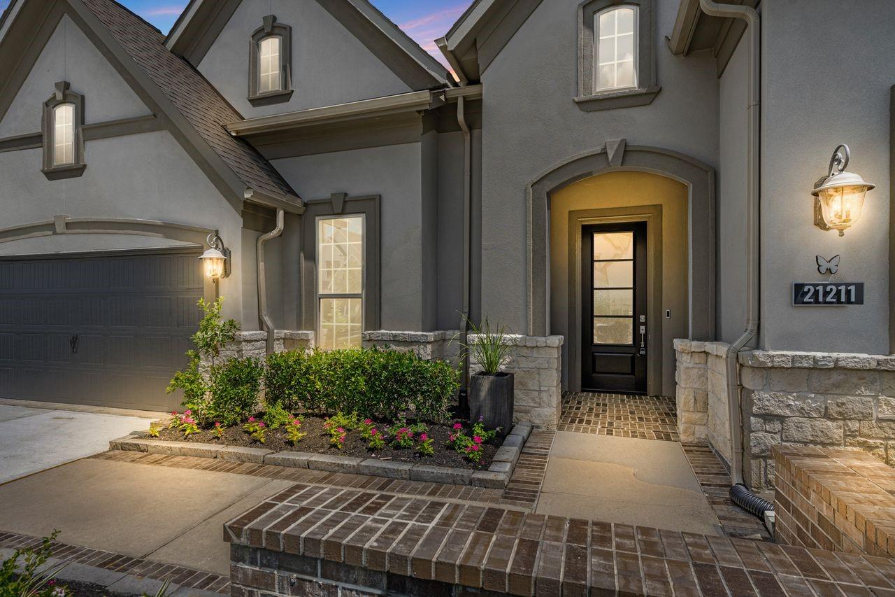 21211 Prince Of Orange Lane