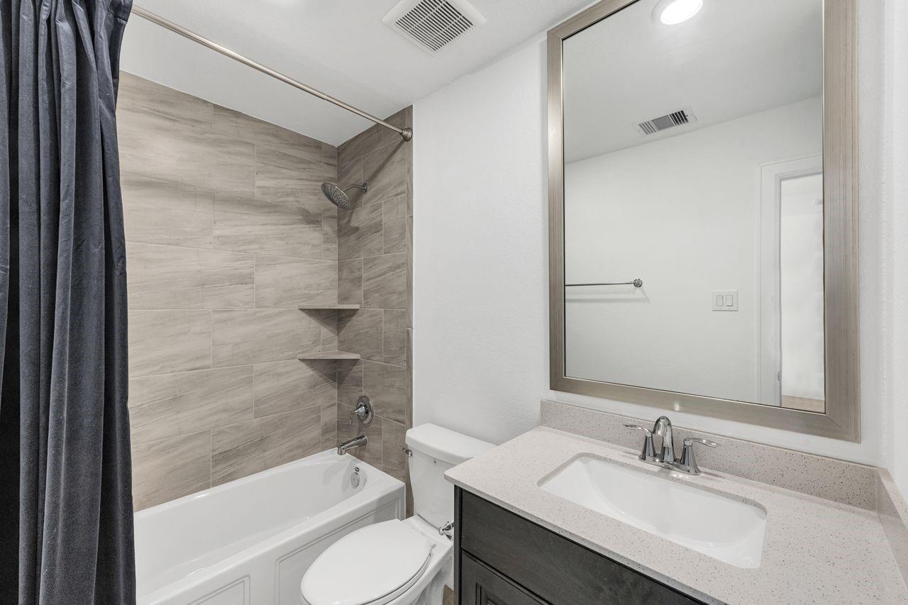 21211 Prince Of Orange Lane